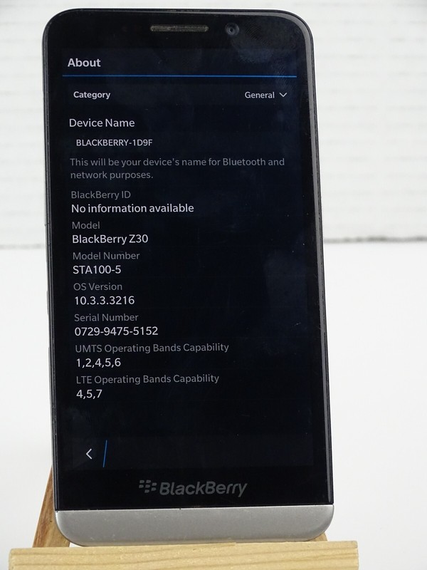 Blackberry Z30 Black (Unlocked) 16GB 2GB RAM 4.2&Prime; BBOS10 Mobile Smartphone Works