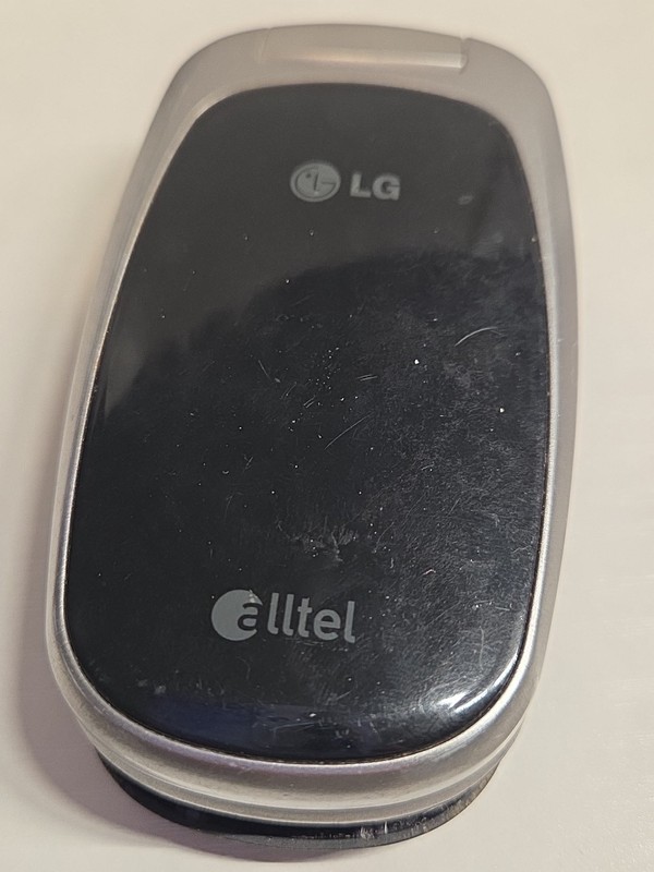 LG AX145 Black/Silver Alltel Flip Cellular Cell Phone Untested Parts Only! (H23)