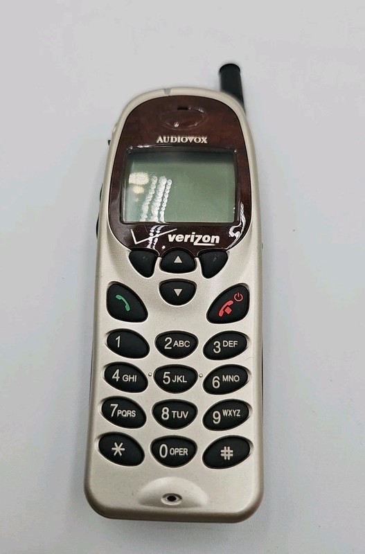 Verizon Audiovox CDM-130 Candy Bar Phone Gold Brown Wood Grain. Untested .Rare