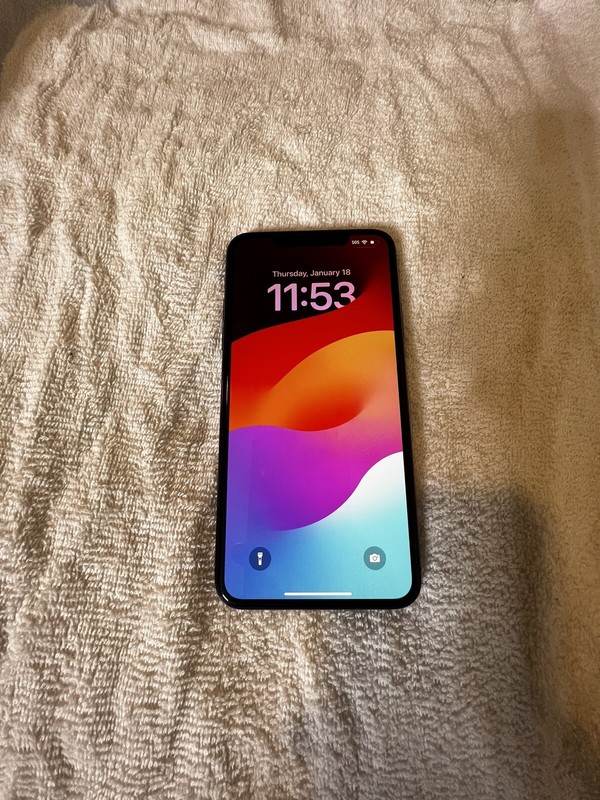 Apple iPhone 11 Pro Max – 64GB – Space Gray (Unlocked) A2161 (CDMA + GSM)