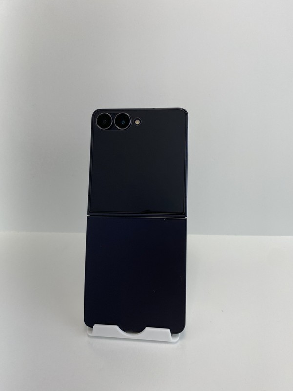 Samsung Galaxy Z Flip7 SM-F766U1 256GB Jet Black Warranty Unlocked phone gallery