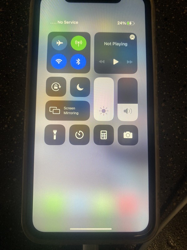 Apple iPhone XR . 64 Gb. silver White T-mobile Only . Unlocked . Moderate New gallery
