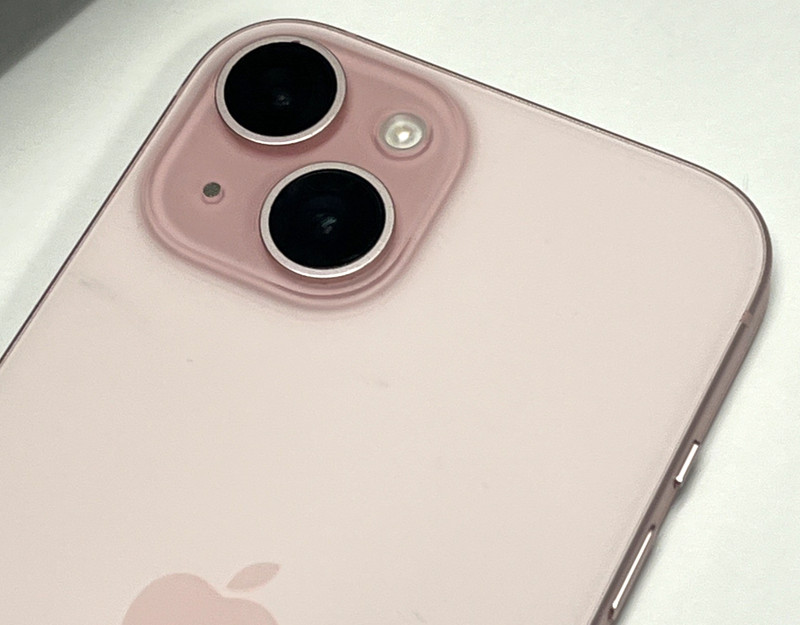 Apple iPhone 15 MTLW3LL/A 128GB Pink US Sprint(MVNO) Locked gallery