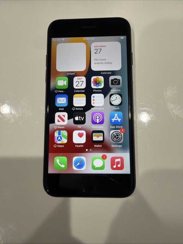 iPhone 7 32GB Unlocked Smartphone Black Battery 95% Great Condition