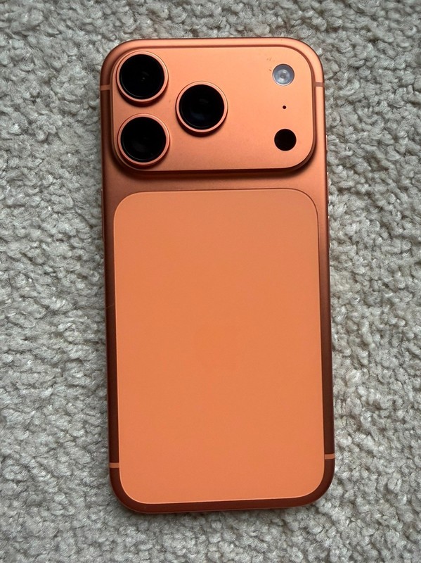 Apple iPhone 17 Pro 256GB Orange Unlocked Excellent (100% Battery)