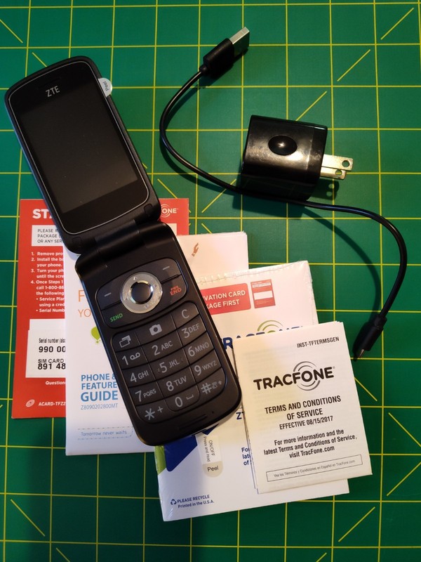 Tracfone & Battery Z233VL Black 4G Camera Flip Cell Phone No Card Tested Working