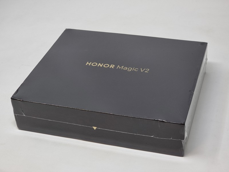 Honor Magic V2 Standard Edition Dual SIM 512GB 16GB RAM Factory Unlocked (Black)