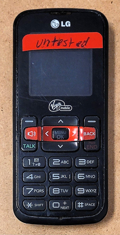 LG 101 / VM101 - Black and Red ( Virgin Mobile ) Cellular Phone - Untested