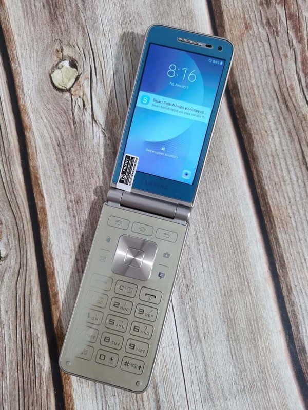 Samsung Galaxy Folder 2 SM-G1650 16GB Unlocked Dual SIM Flip SmartPhone GOLD US