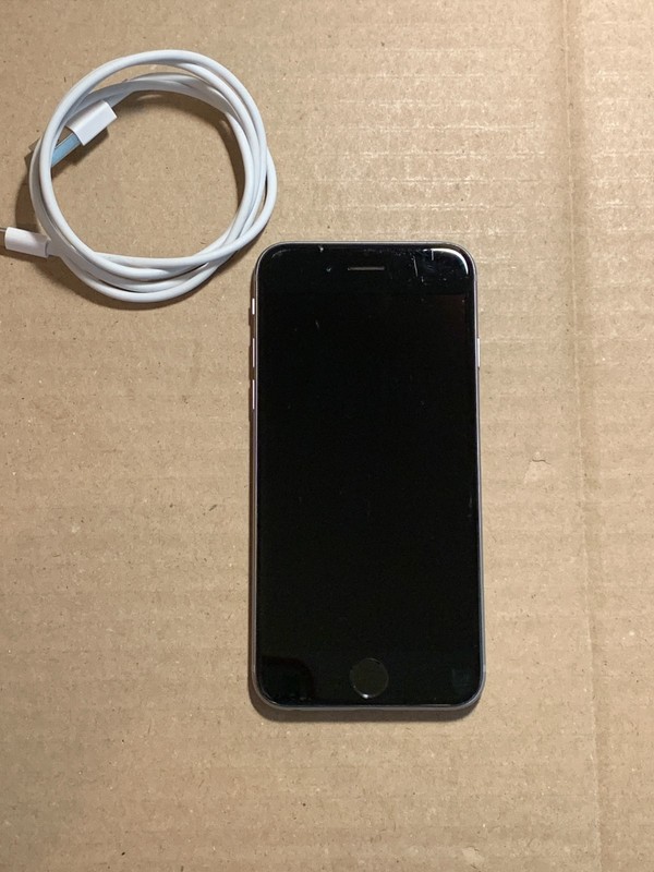 Apple iPhone 6 – 16GB Black (Unlocked) A1549 ios 11
