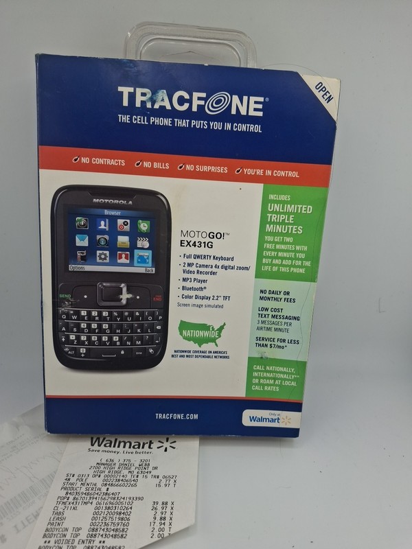 Motorola MOTOGO EX431G – Black ( TracFone ) Cellular Phone – NEW