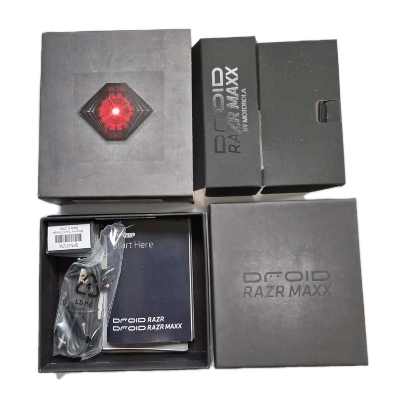 Motorola XT912M MAXX Droid RAZR XT912M Verizon Smartphone **NEW** gallery