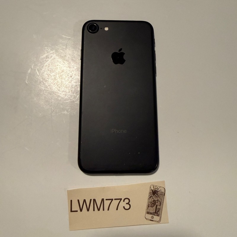 Apple iPhone 7 - 128 GB - Black A1660 (Unlocked) Very Good Condition gallery