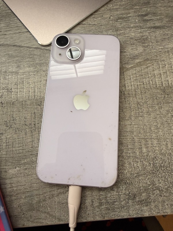 Apple iPhone 14 128GB Purple iOS Smartphone 12MP 6.1&Prime; Wi-Fi Bluetooth NFC