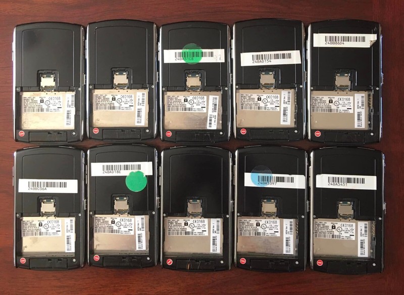 #D4 Lot of 10 Blackberry World 8820 AT&T GSM QuadBand UNLOCKED ~NO ACCESSORIES~ gallery