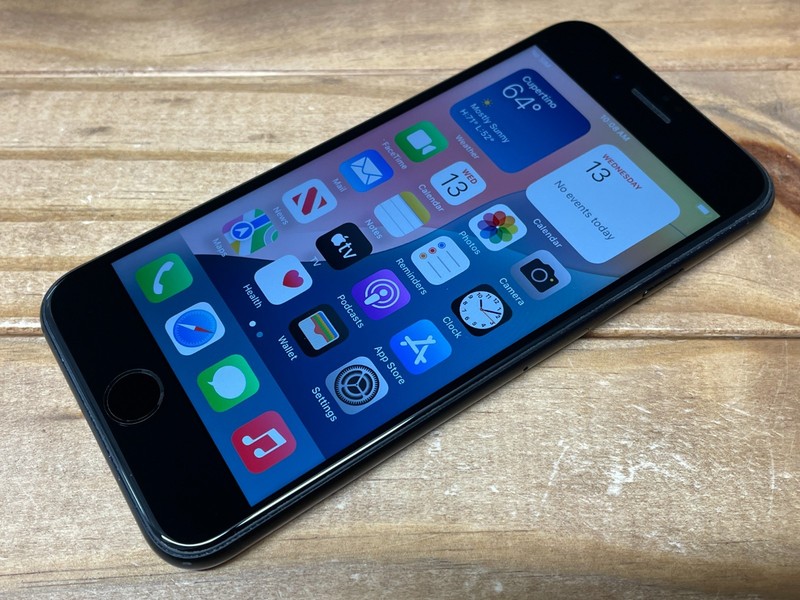 Apple iPhone SE 2nd Gen. – 64GB – Black (Unlocked) A2275 – Works – 76% Bat