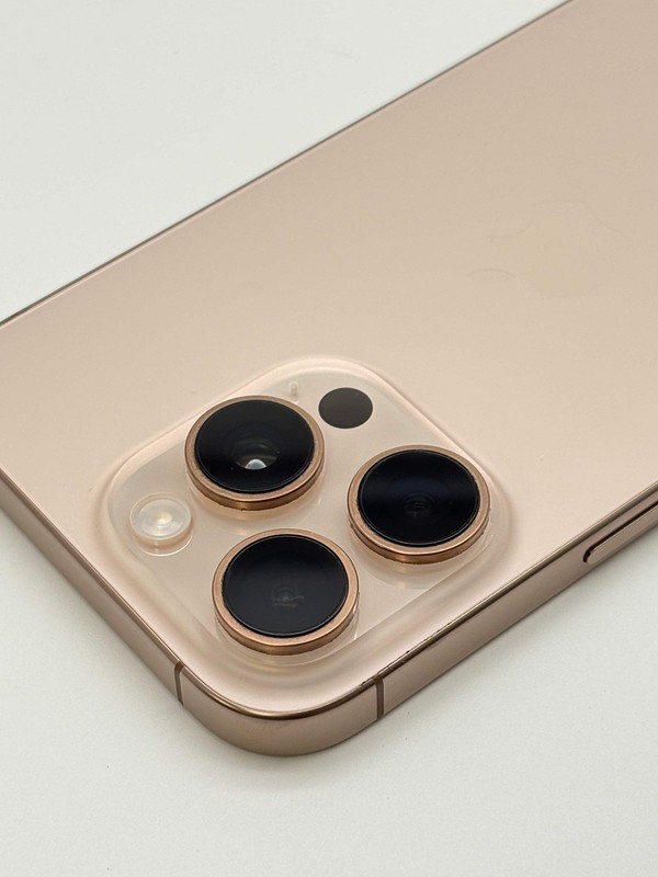 Unlocked Apple iPhone 16 Pro A3083 128GB BH90% Desert Titanium gallery