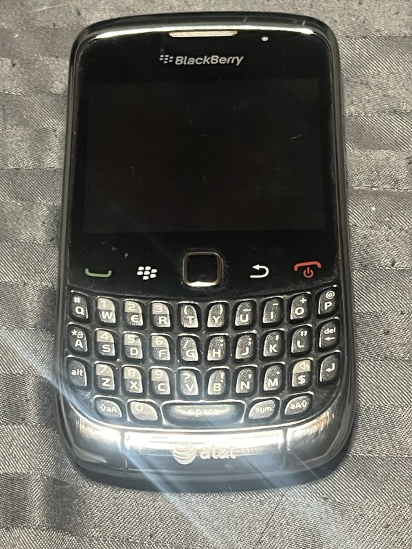Blackberry Curve 9300 AT&T Smartphone Working Condition, Unknown No Back Plate
