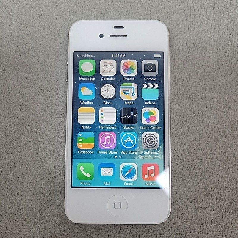 Apple iPhone 4 8GB White Verizon iOS 7.1.2 Tested A1349 Works See Photos