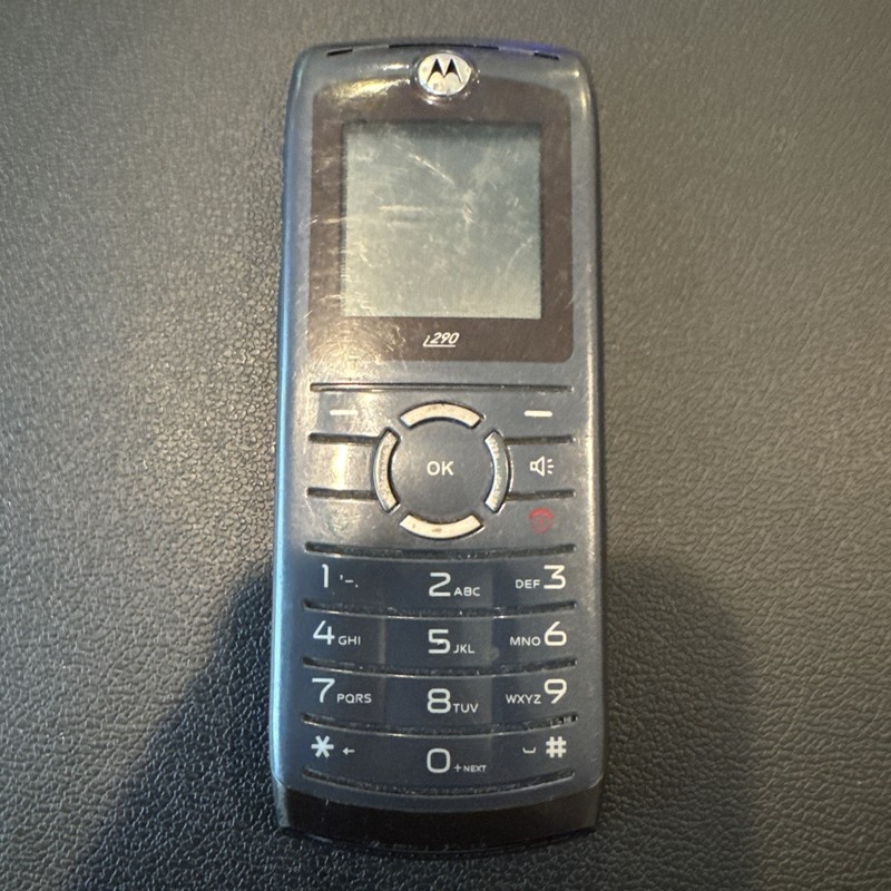 Motorola i290 – Used Untested Missing Battery As Is For Parts