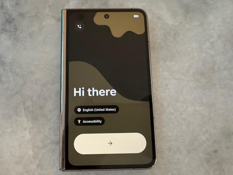 Google Pixel Fold 256GB Porcelain G9FPL (Unlocked) Damaged See Description