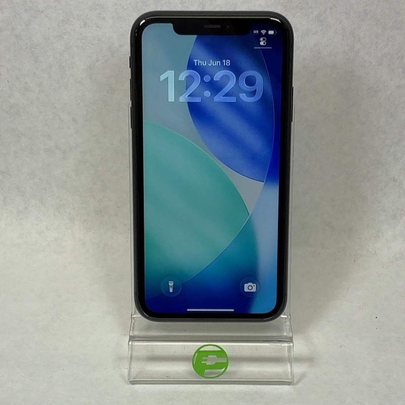 Unlocked Apple iPhone 11 64GB 26.4.2 Black MHC43LL/A