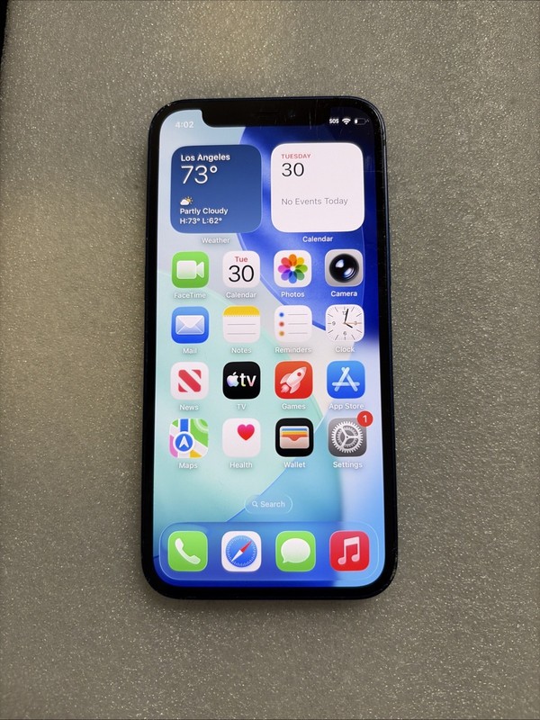 Apple iPhone 12 mini – 128GB – Blue – Unlocked – Camera Focus Issue