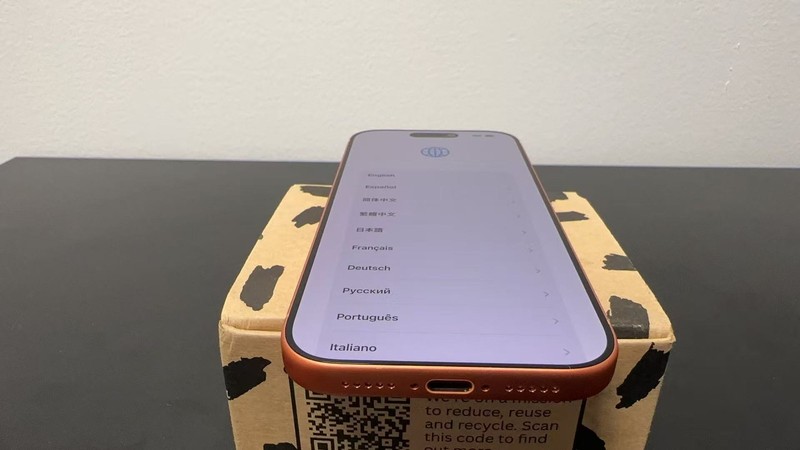 Apple iPhone 17 Pro 256GB Orange Unlocked Excellent (100% Battery, Cycle 5)
