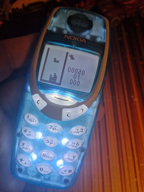 Nokia 3310 - Custom Error 404 - Turquoise gallery