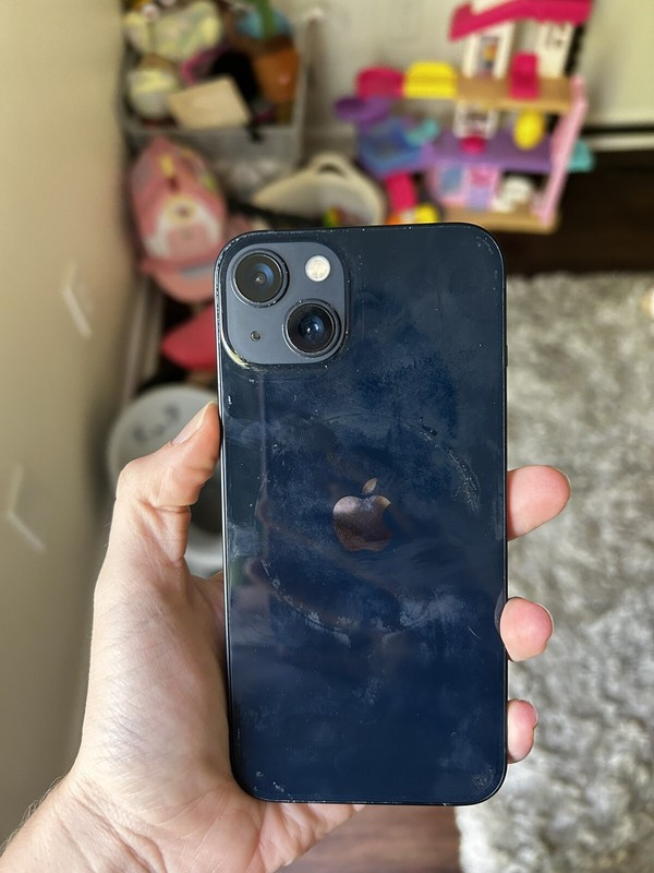 Apple iPhone 13 – 128 GB – Black (AT&T)
