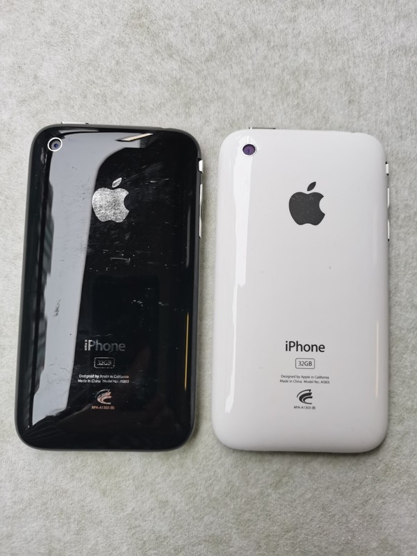 Original Apple iPhone 3nd 3GS - 8/16/32GB - Black /white (Unlocked) ( GSM) IOS3 gallery