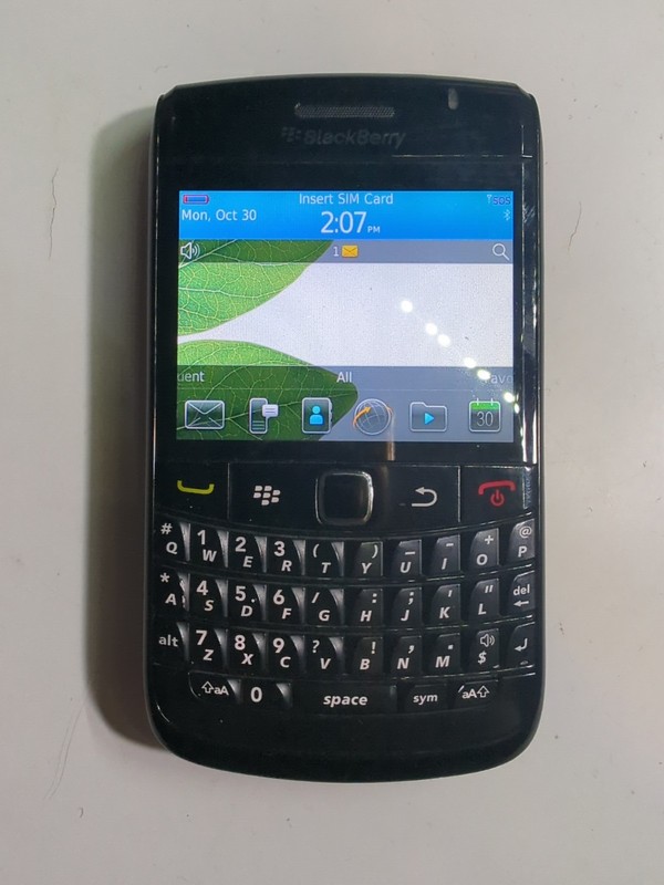Blackberry Bold 9780 – GSM Unlocked – 4GB