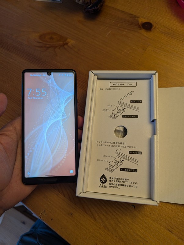 Sharp Aquos Sense4 black 64gb open box with accessories (SH-M15) gallery