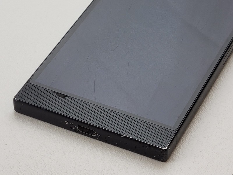 Razer Phone 2 (RZ35-0259) 64GB (Unlocked) Smartphone - *PLEASE READ* - H1968 gallery