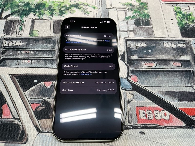 iPhone 17 - 256GB - Sage (Unlocked) gallery
