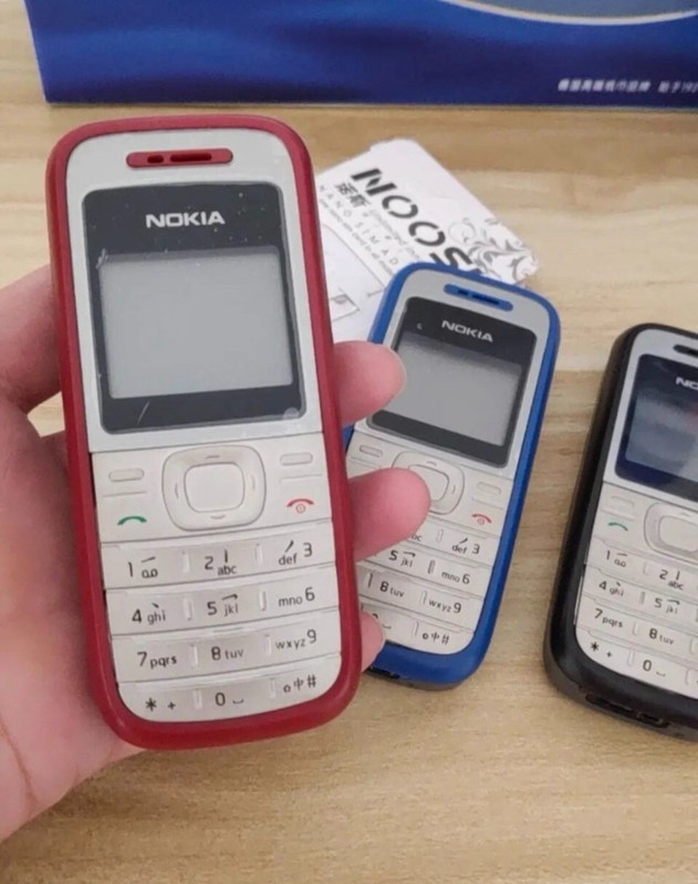 Nokia 1200 BlackUnlocked 2G GSM 900/1800 Good Quality Cellular Phone gallery