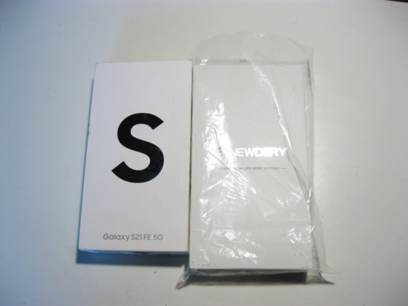 9/10 Unlocked Verizon 128gb Samsung S21 FE 5g
