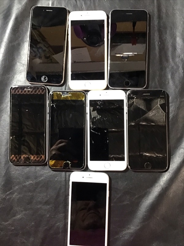 Apple iPhone Lot Of 8 ,A1549 A1586, A1688 For Parts Or Repair Only