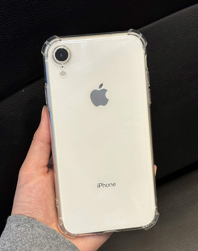 Apple iPhone XR – 64 GB – IOS 18.7.9 – White & Silver (Unlocked) (CA)