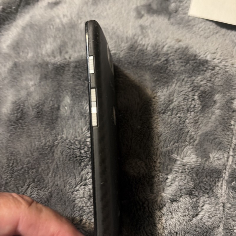Droid Motorola Droid Maxx No Power for Parts Or Repair x2 gallery