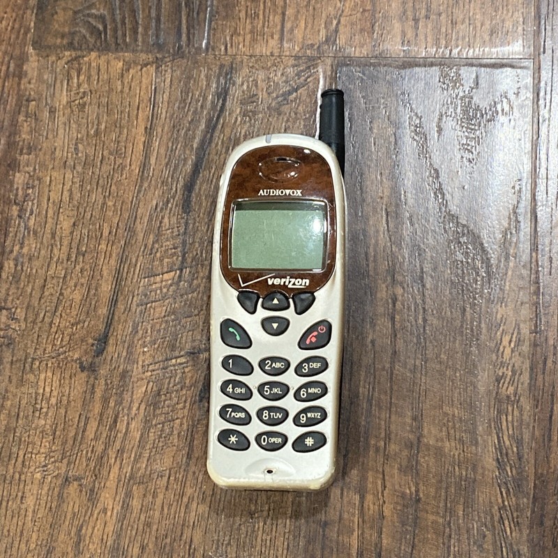 Verizon Audiovox CDM-130 Candy Bar Phone Gold Brown Wood Grain