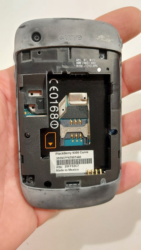 778.Blackberry 9300 - For Collectors - Unlocked - N E W - Old Stock gallery