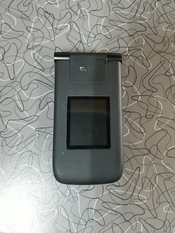 Verizon Orbic Journey V RC2200L 4G LTE Verizon phone. Turns On gallery