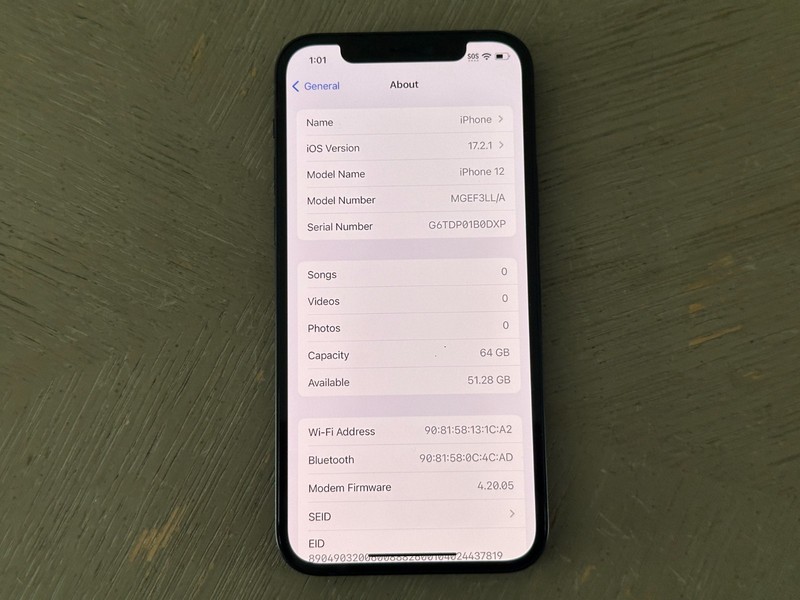Apple iPhone 12 – 64 GB – Black (Unlocked)