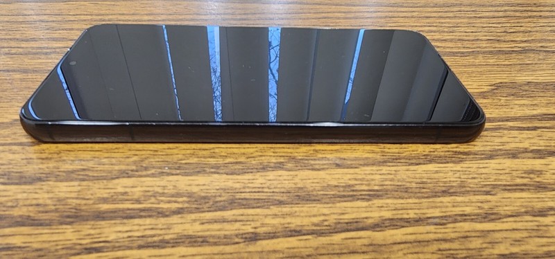 Samsung Galaxy S22 SM-S901U - 128GB - Phantom Black (Unlocked) gallery