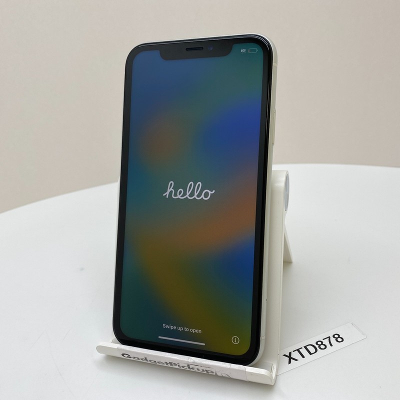 Apple iPhone XR – 64GB – White (TracFone/Straight Talk ONLY) – Good Condition