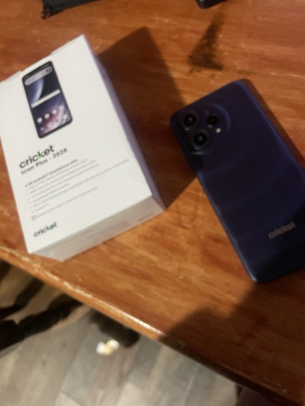 Cricket Icon Plus 2024 – Blue – 50 MP Camera (Cricket Network)