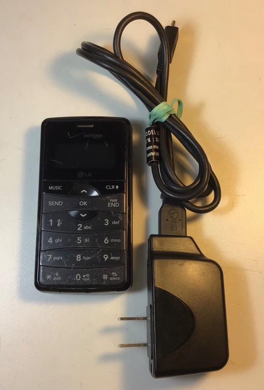 LG VX9100 Verizon Flip Phone Keyboard Black Cell Phone Parts Only*