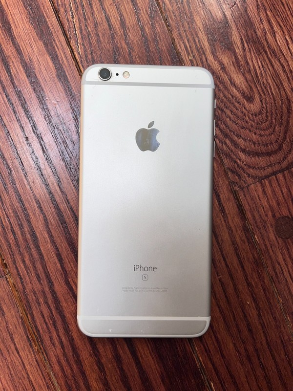 EUC iPhone 6s Plus 64 GB Model MKTR2LL/A Unlocked SPRINT 84% Max Battery Silver gallery