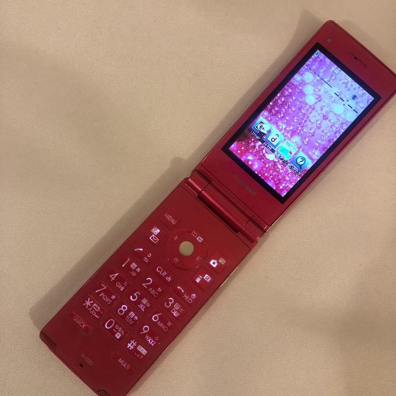 NEC Docomo N-03D Pink phone Body Japanese Flip phone Garakei Keitai Retro